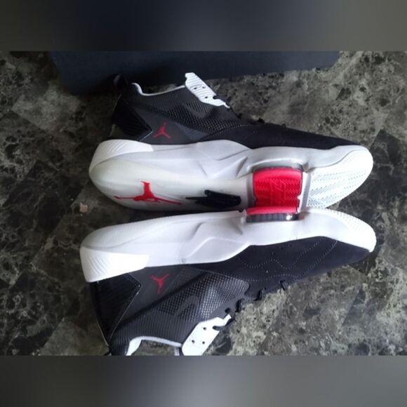 Air Jordan Men\'s Zoom 92 Basketball Shoes Black Nike Air Jumpman Design Size 13 main image 6